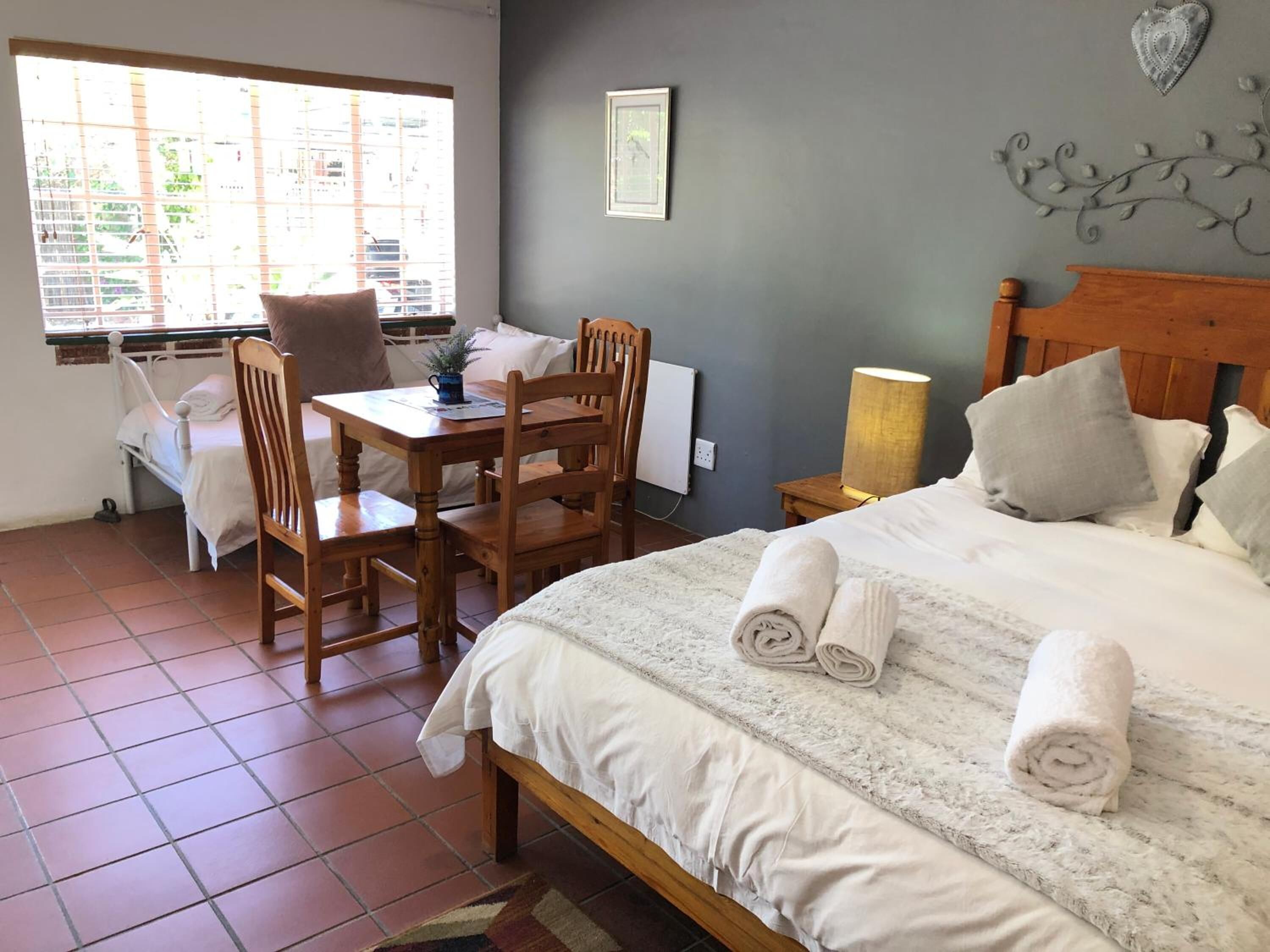 Laptop workspace, iron/ironing board, free WiFi, bed sheets