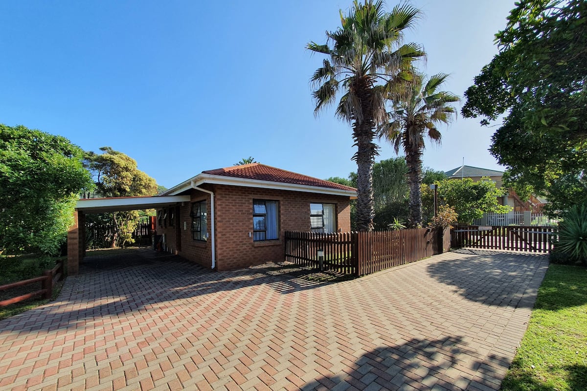 Comfort Cottage, 2 Bedrooms | 2 bedrooms, premium bedding, down comforters, in-room safe