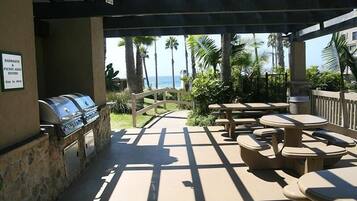 Apartment, 1 Bedroom, Sea Facing | BBQ/picnic area