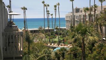 Apartment, 2 Bedrooms, Sea Facing | Balcony view