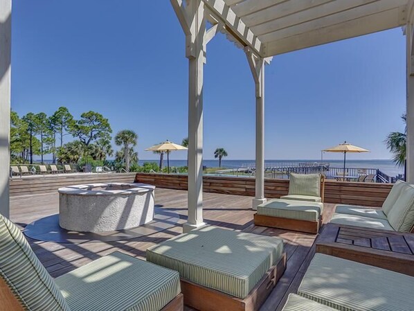 Hus - flera sängar - viss havsutsikt (Livin' the Dream) | Terrass/Patio