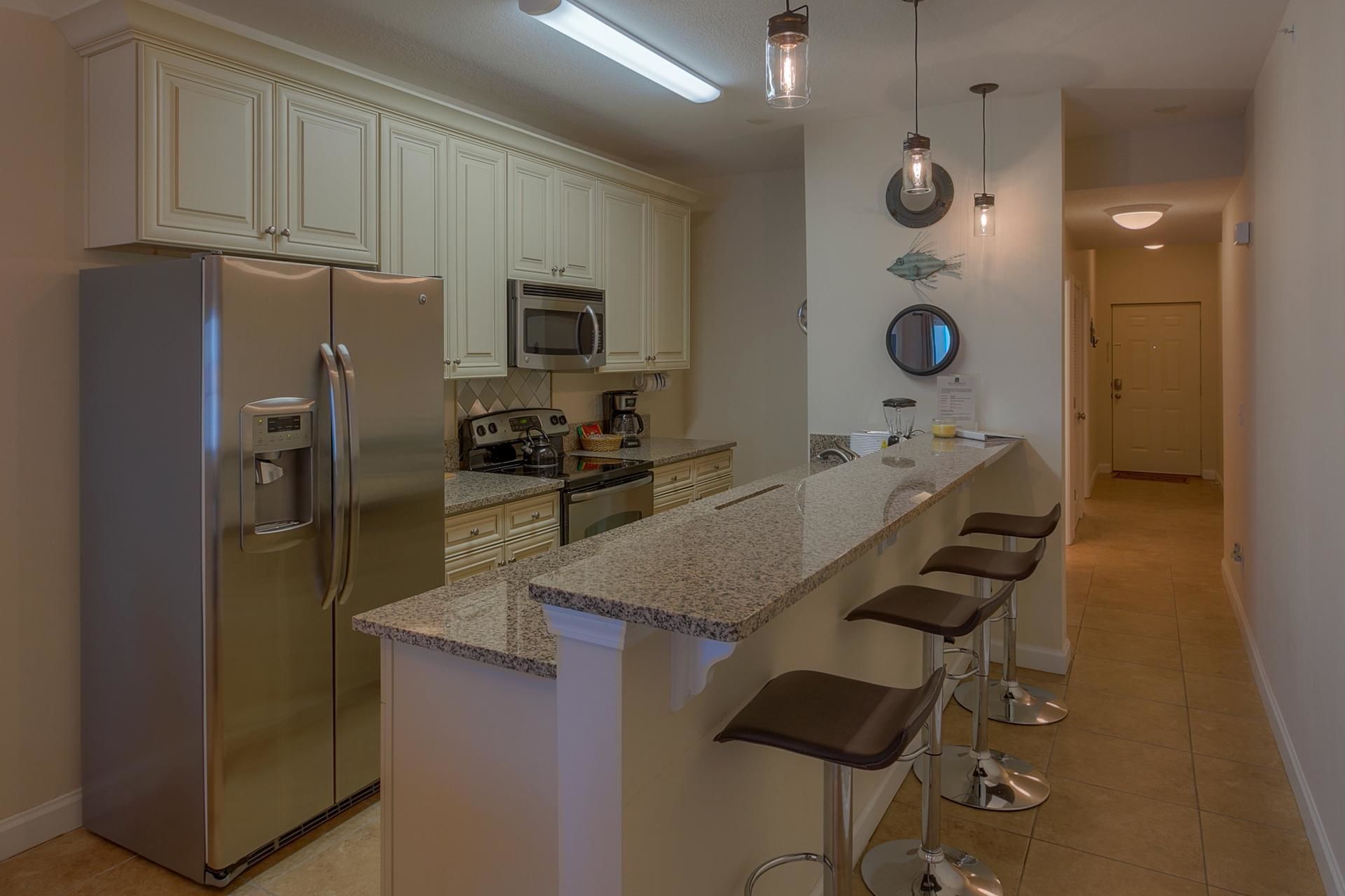 Departamento, 3 habitaciones | Cocina privada | Refrigerador, microondas y cafetera y tetera 