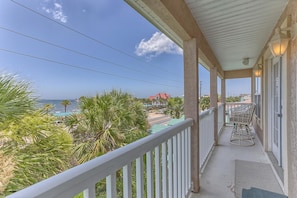 Apartment, 4 Bedrooms, Sea Facing | Balcony view
