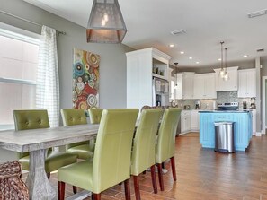 Apartment, 5 Bedrooms, Sea Facing | Dining - Shore to be Fun (Port St. Joe)