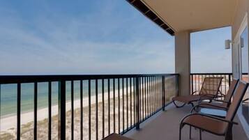 Apartment, 3 Bedrooms | Balcony