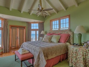 Apartment, 6 Bedrooms, Sea Facing | 6 bedrooms