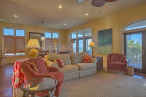 Apartment, 4 Bedrooms, Sea Facing | Living area - Maui Escape (Port St. Joe)