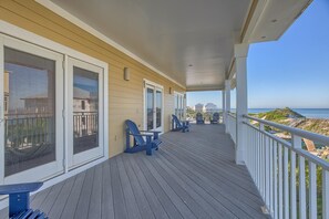 Apartment, 4 Bedrooms, Sea Facing | Balcony view - Maui Escape (Port St. Joe)