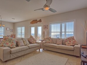 Apartment, 4 Bedrooms | Living area