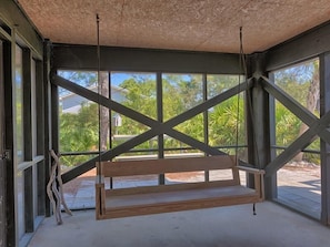 Apartment, 2 Bedrooms, Sea Facing | Porch