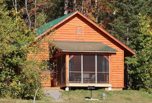 Cabin 1 (Pet Free) - Peak Perspective | Terrace/patio