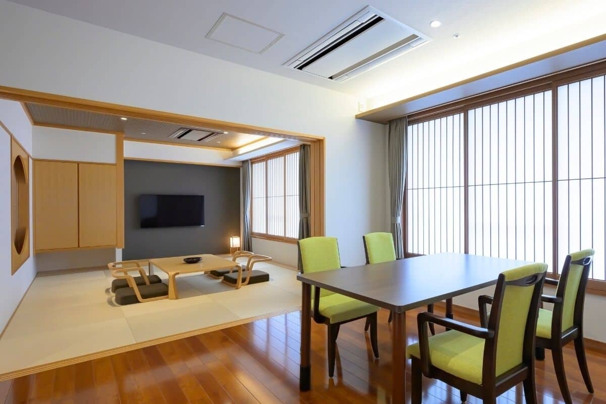 Habitació familiar, accessible, no fumadors (with hot springs) | 1 dormitori, caixa forta a l'habitació, wifi gratuïta i roba de llit