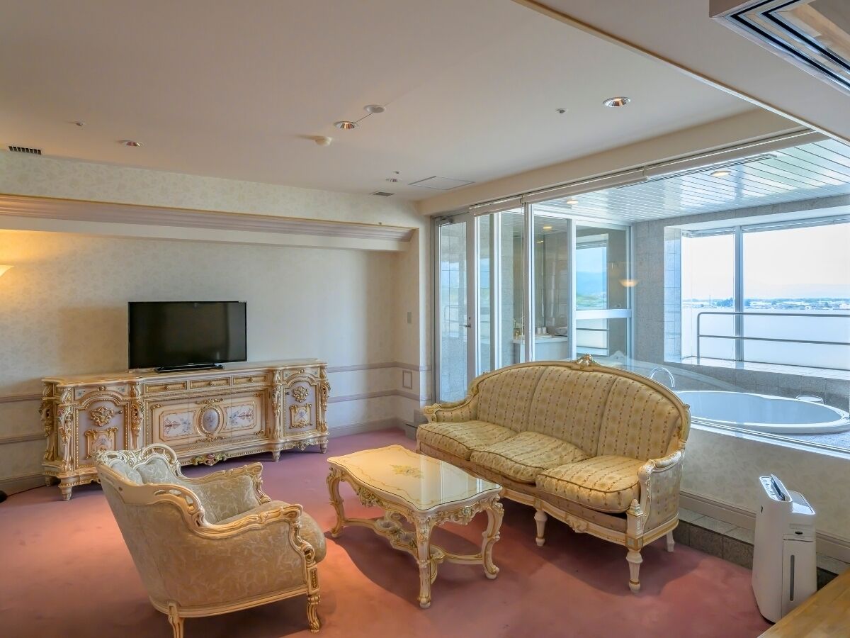 Deluxe-rum - icke-rökare | Värdeförvaringsskåp på rummet, gratis wi-fi och sängkläder