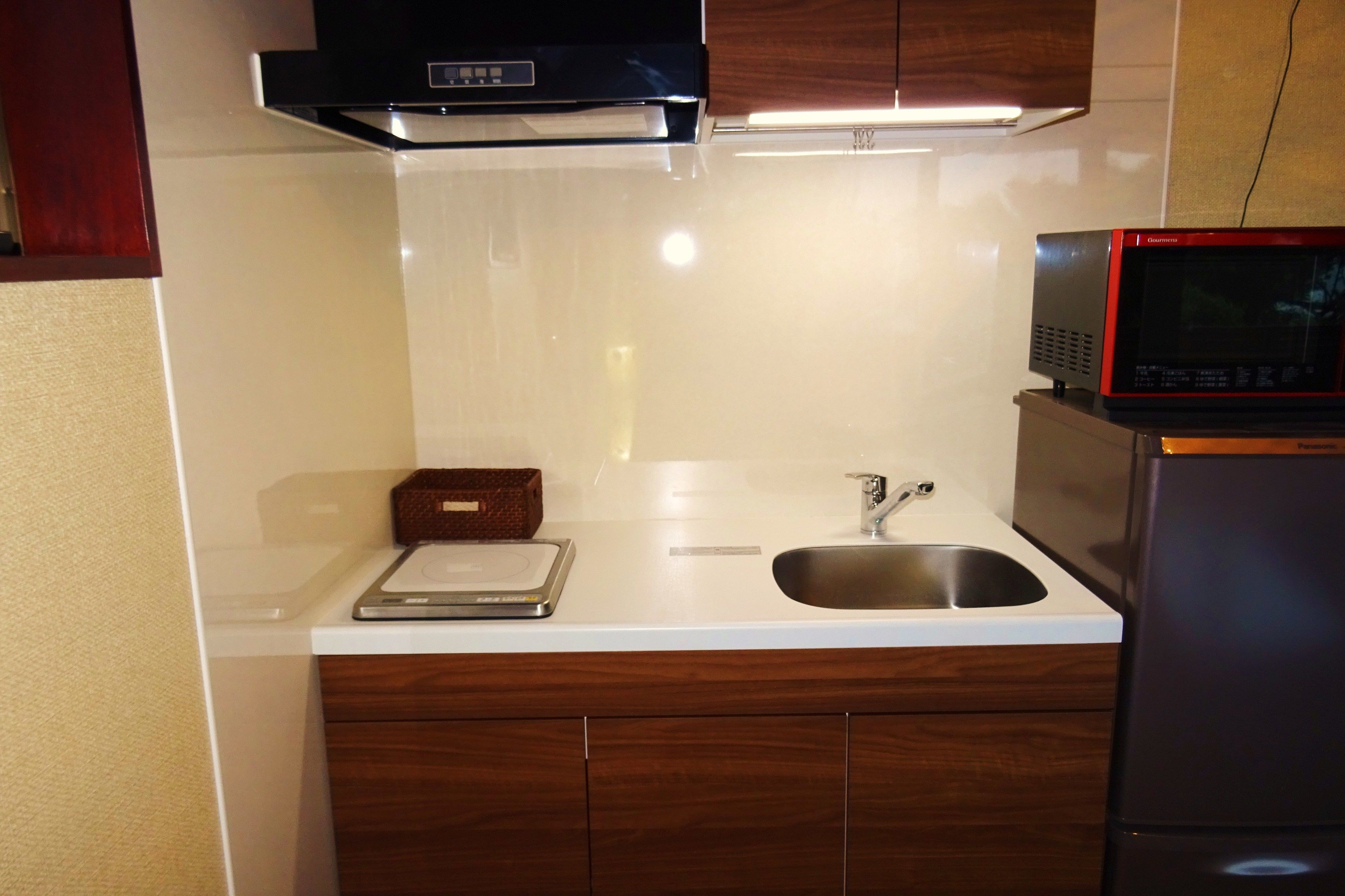 ocean view suite, tenninca (villa) | private kitchenette | fridge, microwave, stovetop, electric kettle