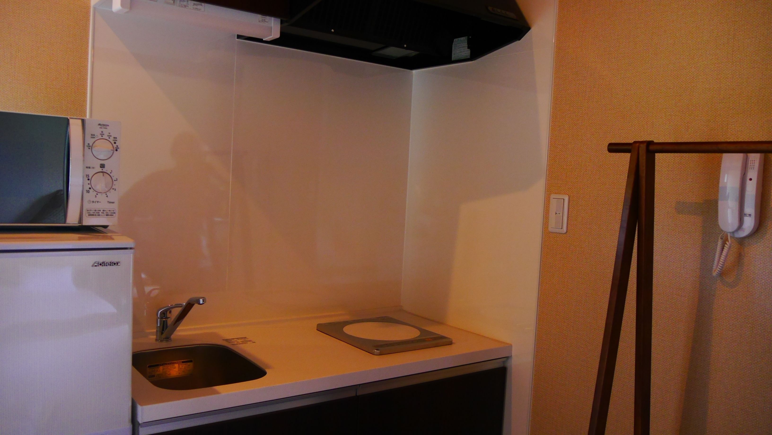 standard twin, bougainvillea | private kitchenette | fridge, microwave, stovetop, electric kettle