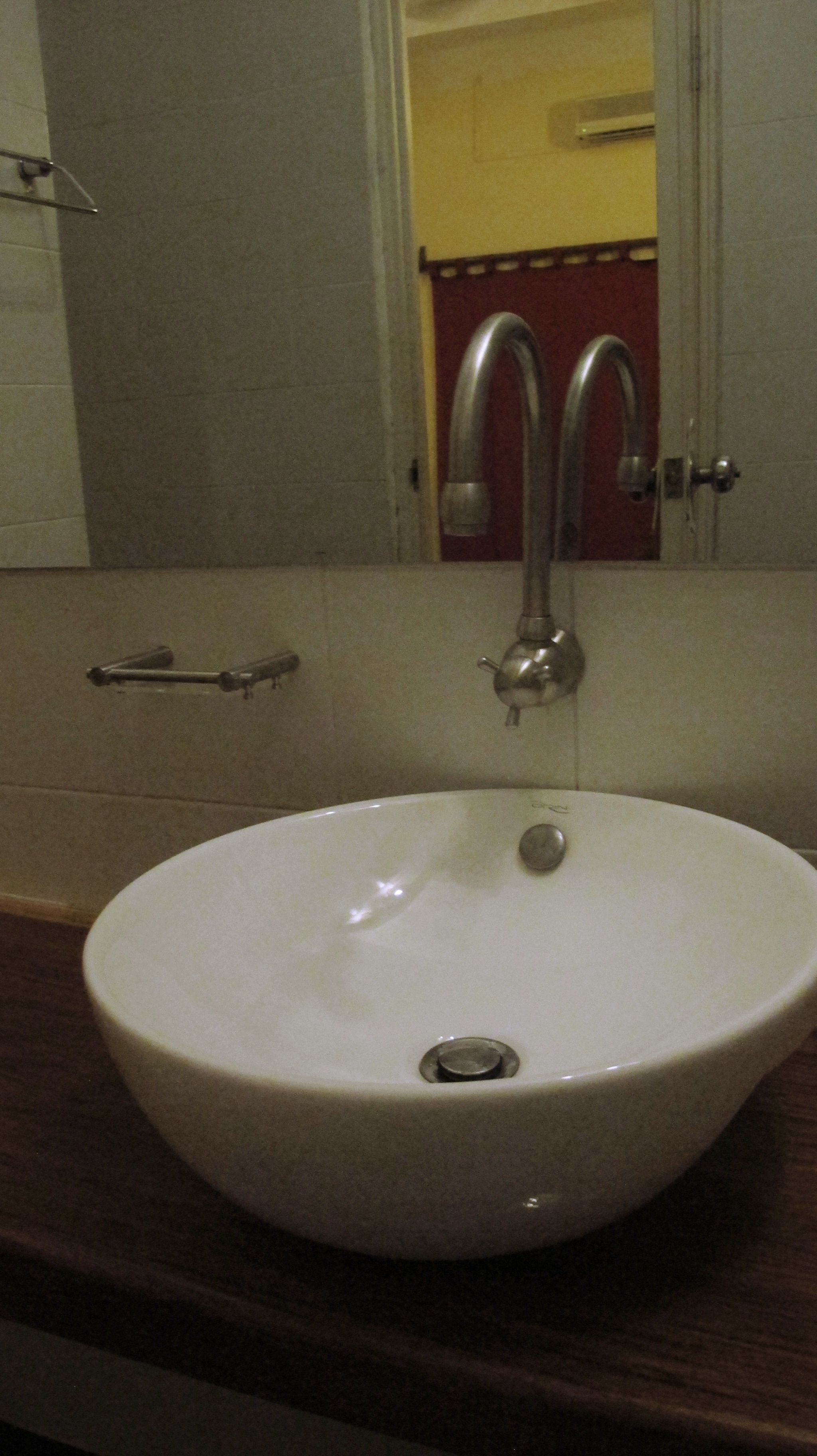 standard double room | bathroom | shower, free toiletries, slippers, towels