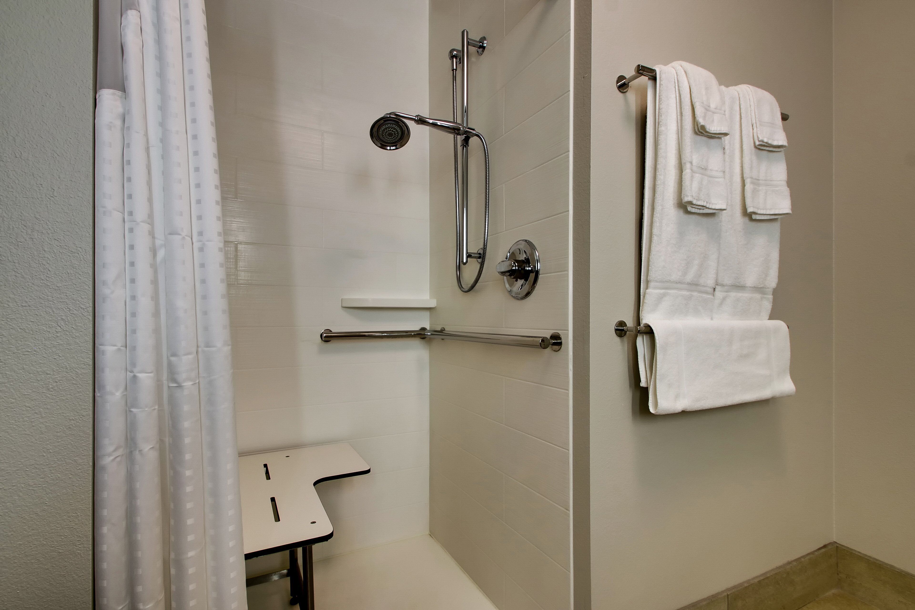 1 bedroom, in-room safe, desk, laptop workspace