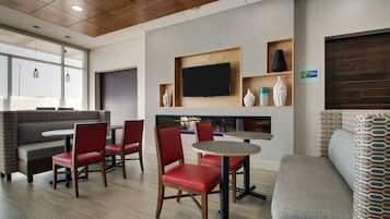 Tägliches inbegriffenes Frühstücksbuffet