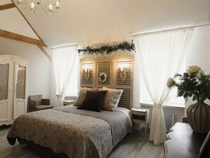 Superior Double Room, Private Bathroom - Le Presbytère de Sévigny (Sevigny-Waleppe)