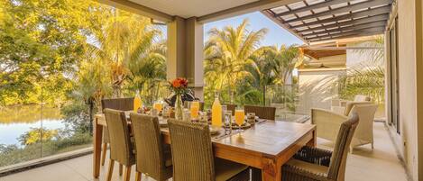 Deluxe 3 bedrooms | Terrasse/Patio