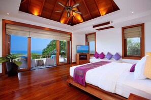 In-room safe, individually decorated, individually furnished, desk - Villa Yang Som (Choeng Thale)