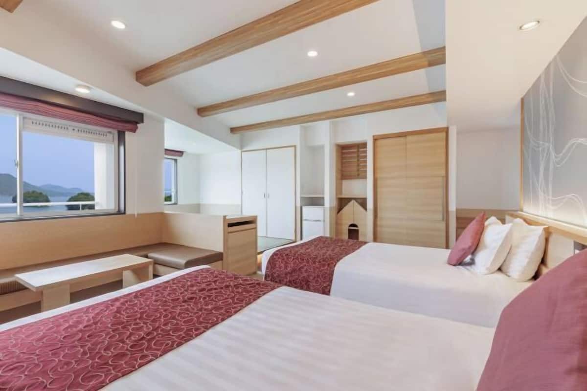 1 dormitorio y ropa de cama