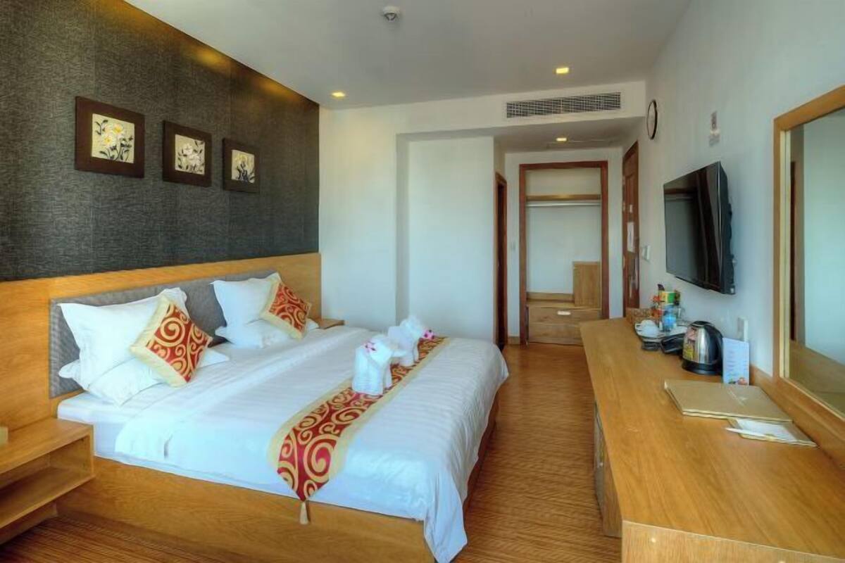 Frigobar, cofres nos quartos, individualmente decorados