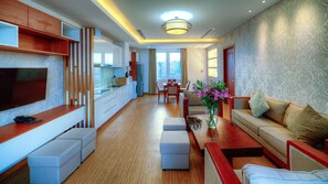 Comfort-Apartment, 1 Schlafzimmer, barrierefrei, Stadtblick (Orussey Residence) | Wohnbereich