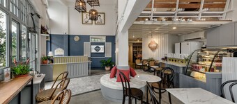 The Quarter Bangkok Poshtel & Coworking - Hostel