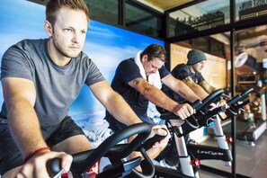 Fitness facility - Rent V38 (Bangkok)