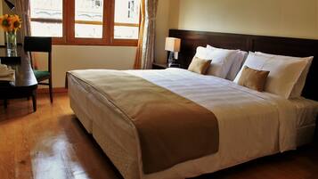 Zimmersafe, schallisolierte Zimmer, Zustellbetten, kostenloses WLAN