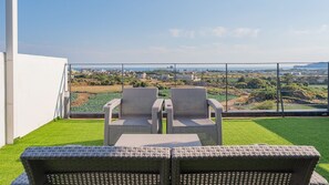 Phòng Suite Royal (On request Discount on Bubble Spa 30%) | Màn/rèm cản sáng, phòng cách âm, truy cập Internet không dây miễn phí