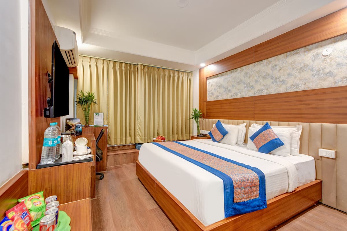 เครื่องนอนระดับพรีเมียม, เตียงพร้อมฟูกเสริมที่นอน, มินิบาร์