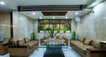 Airport Hotel Grand Delhi