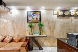 TV LED 32 pollici con canali via cavo, TV