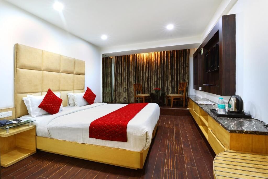 Premium bedding, Select Comfort beds, minibar, in-room safe