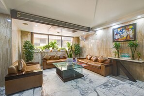 TV LED 32 pollici con canali via cavo, TV