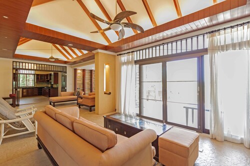 Ocean View Villa by Pattaya Sunny Rentals