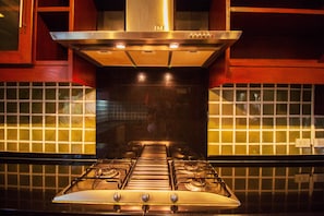 4 Bedrooms Villa with Private Pool | Cocina privada | Refrigerador, microondas, horno y utensilios de cocina