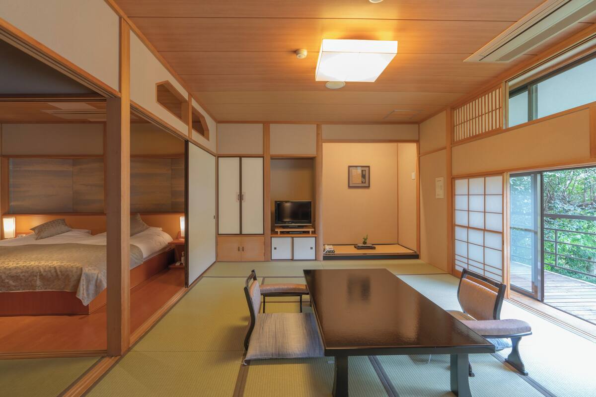 傳統客房, 露台, 花園景 (JapaneseStyle, Inside bath, Foot bath) | 高級寢具、羽絨被、房內夾萬、書桌