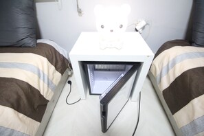 Twin Room | Free WiFi - 24 Guesthouse Seomyun (Busan)