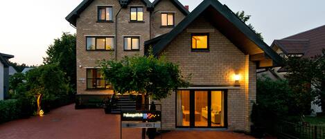 واجهة المنشأة