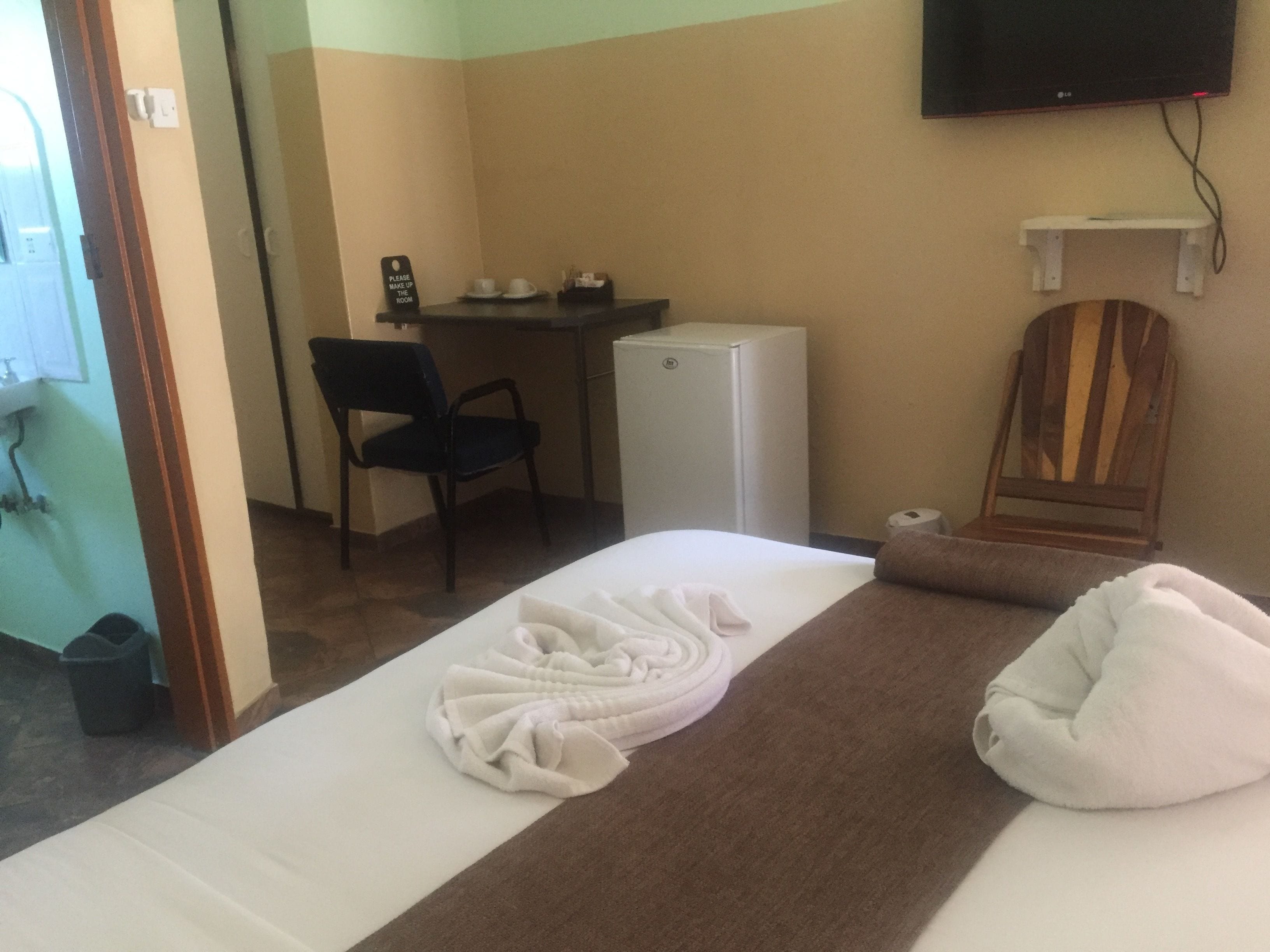 Standardrum | Skrivbord och gratis wi-fi