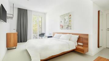 Superior Double Room, Balcony, City View | In-room safe, individually furnished, blackout curtains