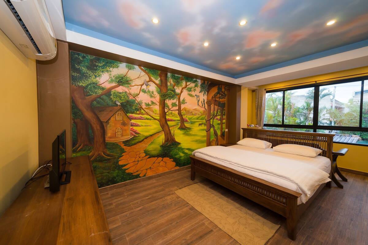 Deluxe Double Room | Isi minibar gratis, meja kerja, tirai kedap cahaya, dan Wi-Fi gratis