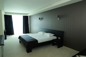 Unclassified image, 4 of 65, button - Ramada Constanta (Constanta)