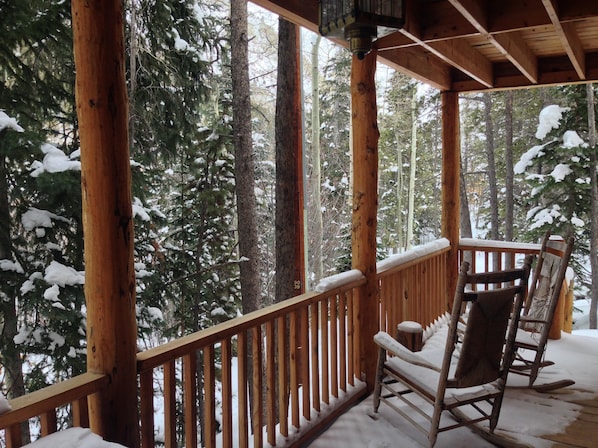 Porch - Forest Creek Cabin 3 Bedroom Holiday Home By Pinon Vacation Rentals (Monarch)