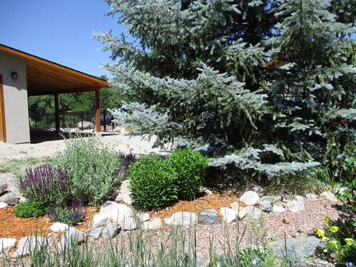 River Lover's 3 Bedroom Holiday Home By Pinon Vacation Rent.