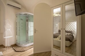 In-room safe, desk, soundproofing, free cribs/infant beds - Ad Hoc Domus (Rome)