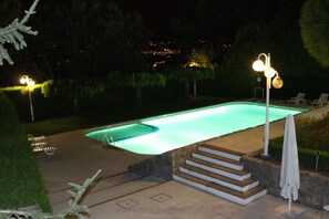 Outdoor pool - Hotel Rural Casa de São Pedro (Castelo de Paiva)